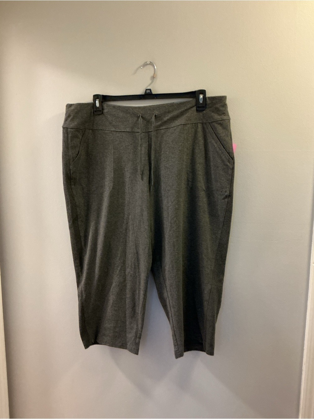 Tek Gear DryTek Essentials Capri Pants – mid rise Size 1X – NWT - Picture 3 of 15